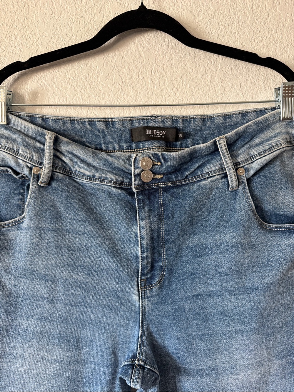 ✧ Hudson Jeans Icy Blue Straight Leg Jeans | Size 14 | Mid Rise ✧ - Picture 3 of 6